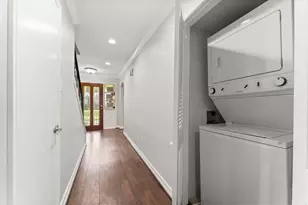 13346 Trail Hollow Dr, Houston, TX 77079 - Photo 15