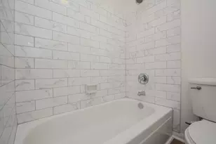 9850 Pagewood Ln, Houston, TX 77042 - Photo 19