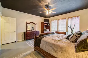 14727 Forest Lodge Dr, Houston, TX 77070 - Photo 17