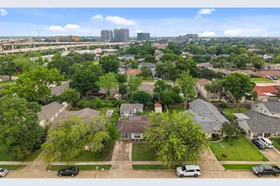 2707 Droxford Drive, Houston, TX 77008 - Photo 39
