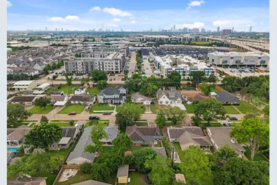 2707 Droxford Drive, Houston, TX 77008 - Photo 37