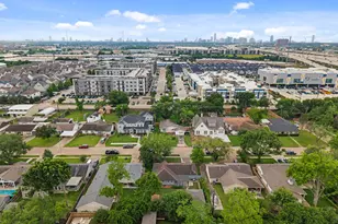 2707 Droxford Dr, Houston, TX 77008 - Photo 37