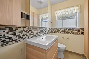 2707 Droxford Dr, Houston, TX 77008 - Photo 9