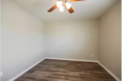 261 Kellyn Court, Conroe, TX 77306 - Photo 13