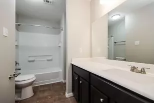 261 Kellyn Ct, Conroe, TX 77306 - Photo 11