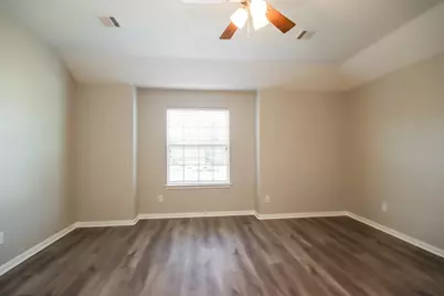 261 Kellyn Court, Conroe, TX 77306 - Photo 9