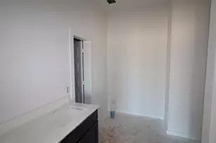 726 Falling Cave Dr, Willis, TX 77378 - Photo 7