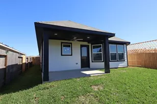 726 Falling Cave Dr, Willis, TX 77378 - Photo 25