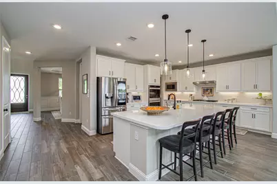 720 Corbin Crest Trail, La Porte, TX 77571 - Photo 9