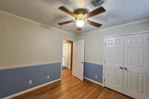 6418 Woodbrook Ln, Houston, TX 77008 - Photo 13