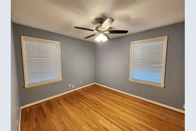 6418 Woodbrook Lane, Houston, TX 77008 - Photo 9