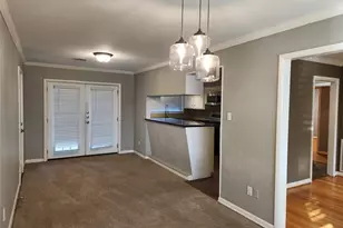 6418 Woodbrook Ln, Houston, TX 77008 - Photo 5