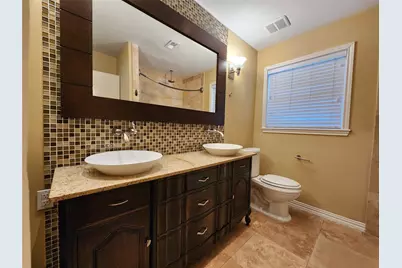 6418 Woodbrook Lane, Houston, TX 77008 - Photo 11