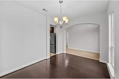 18450 W Laura Shore Drive, Cypress, TX 77433 - Photo 9