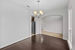 18450 W Laura Shore Dr, Cypress, TX 77433 - Photo 9