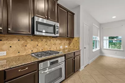 18450 W Laura Shore Drive, Cypress, TX 77433 - Photo 11