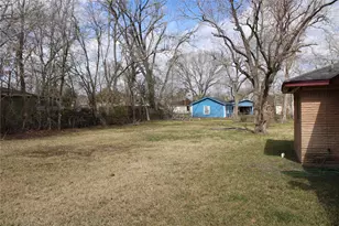 4429 Maggie St, Houston, TX 77051 - Photo 9