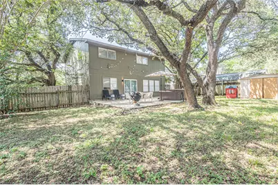12001 Trianon Lane, Austin, TX 78727 - Photo 9
