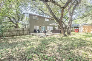 12001 Trianon Ln, Austin, TX 78727 - Photo 9