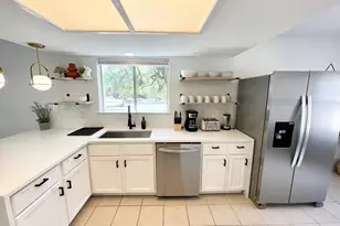12001 Trianon Ln, Austin, TX 78727 - Photo 11