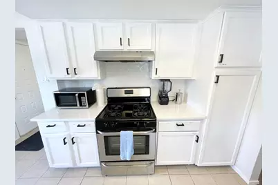 12001 Trianon Lane, Austin, TX 78727 - Photo 15