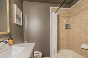 12001 Trianon Ln, Austin, TX 78727 - Photo 29