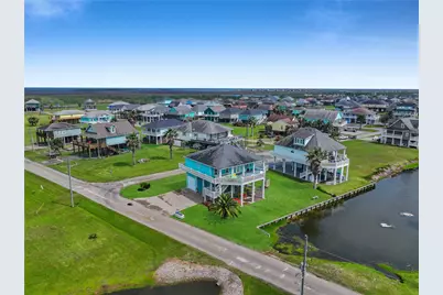 2566 Tide Drive, Crystal Beach, TX 77650 - Photo 47