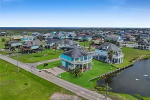 2566 Tide Dr, Crystal Beach, TX 77650 - Photo 47