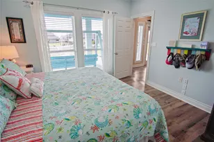 2566 Tide Dr, Crystal Beach, TX 77650 - Photo 31