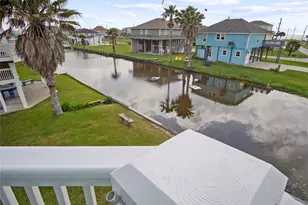 2566 Tide Dr, Crystal Beach, TX 77650 - Photo 7