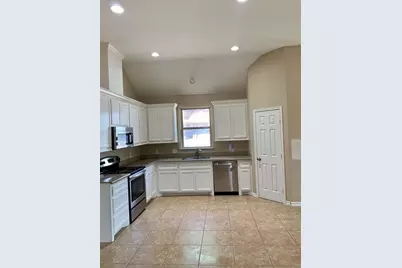 16795 N Blue Jay Drive, Conroe, TX 77385 - Photo 5