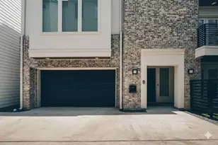 1405 Indiana St, Houston, TX 77006 - Photo 9