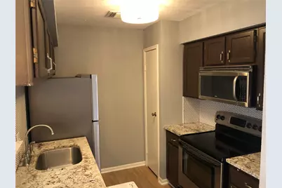 10615 Briar Forest Drive #107, Houston, TX 77042 - Photo 5