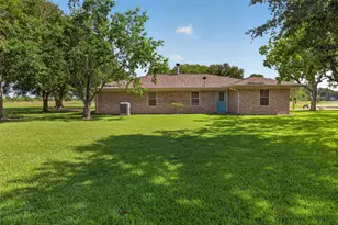 1228 Cook Rd, Winnie, TX 77665 - Photo 3