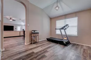 19514 Otter Trail Ct, Katy, TX 77449 - Photo 7