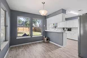 1306 W Stroker Rd, Crosby, TX 77532 - Photo 11