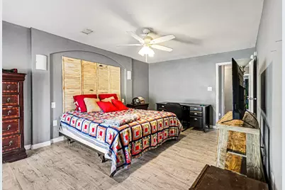 1306 W Stroker Road, Crosby, TX 77532 - Photo 21