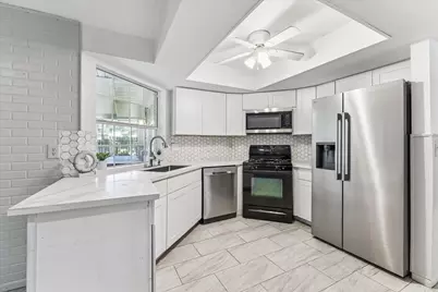 5123 Devon Green Drive, Katy, TX 77449 - Photo 7