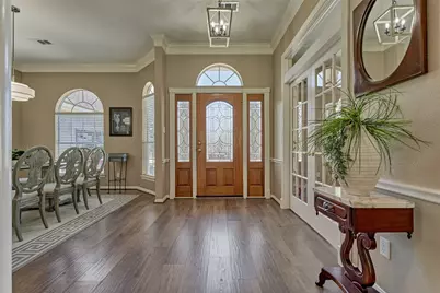 161 April Waters Drive N, Conroe, TX 77356 - Photo 5