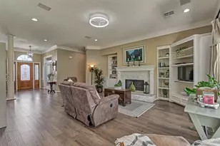 161 April Waters Dr N, Conroe, TX 77356 - Photo 13