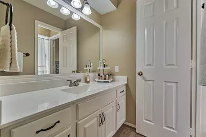 161 April Waters Drive N, Conroe, TX 77356 - Photo 37