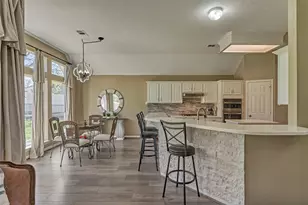 161 April Waters Dr N, Conroe, TX 77356 - Photo 17