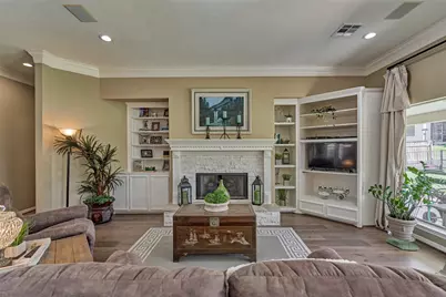 161 April Waters Drive N, Conroe, TX 77356 - Photo 15