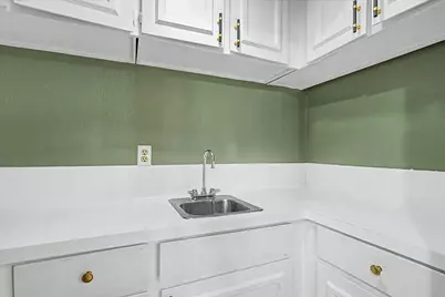 794 Thicket Lane, Houston, TX 77079 - Photo 23