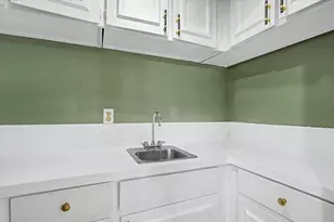 794 Thicket Ln, Houston, TX 77079 - Photo 23