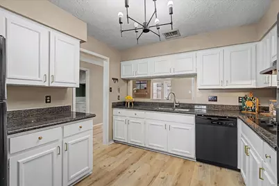 794 Thicket Lane, Houston, TX 77079 - Photo 21