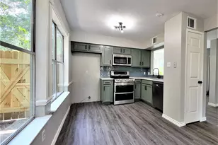 5110 Shady Gardens Dr, Houston, TX 77339 - Photo 3