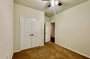 4610 Champions Landing Dr, Houston, TX 77069 - Photo 15