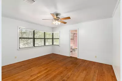 301 Bonham Street, Columbus, TX 78934 - Photo 23