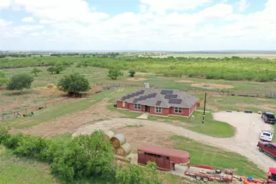 2259 Cr 325, Sabinal, TX 78881 - Photo 1